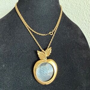Vintage Gold Tone Apple Necklace Long Rope Chain Pendant Magnifying Glass 32"